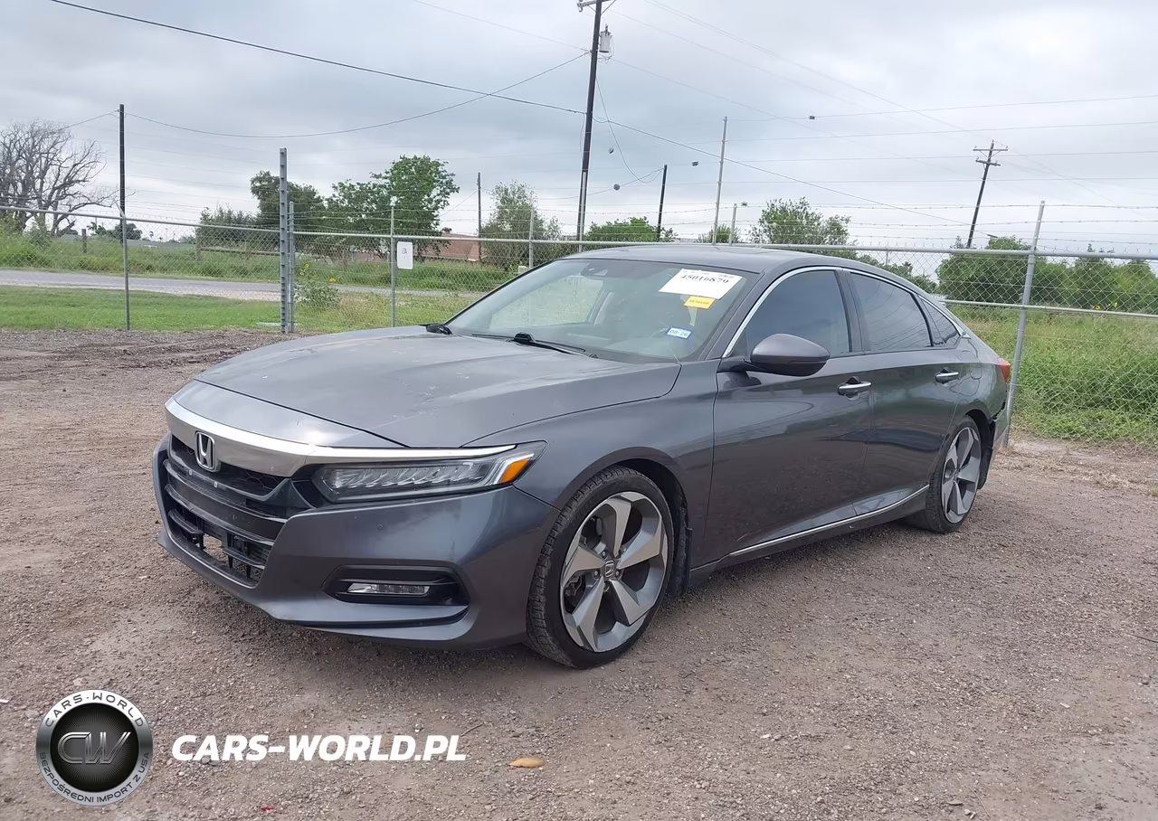 2018 Honda Accord Touring VIN:1HGCV1F91JA110255 - 2