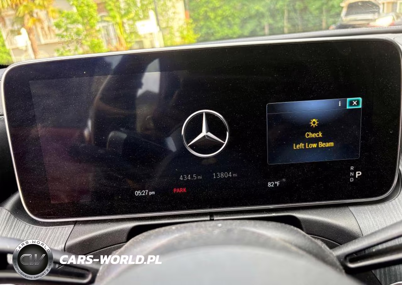 MERCEDES-BENZ C 300 VIN:W1KAF4HB5RR185614 - 9