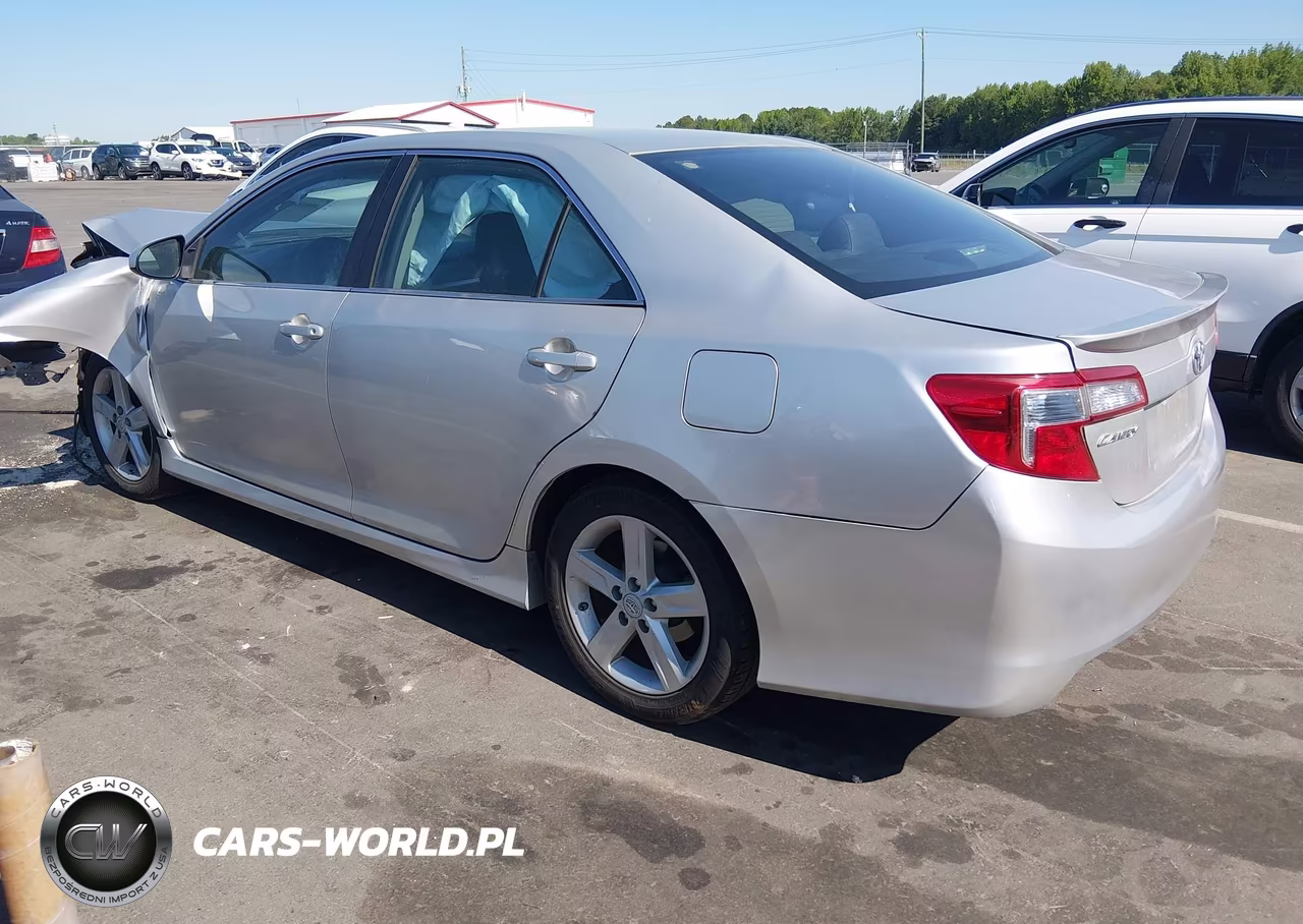 2012 Toyota Camry Se VIN:4T1BF1FK3CU097158 - 3