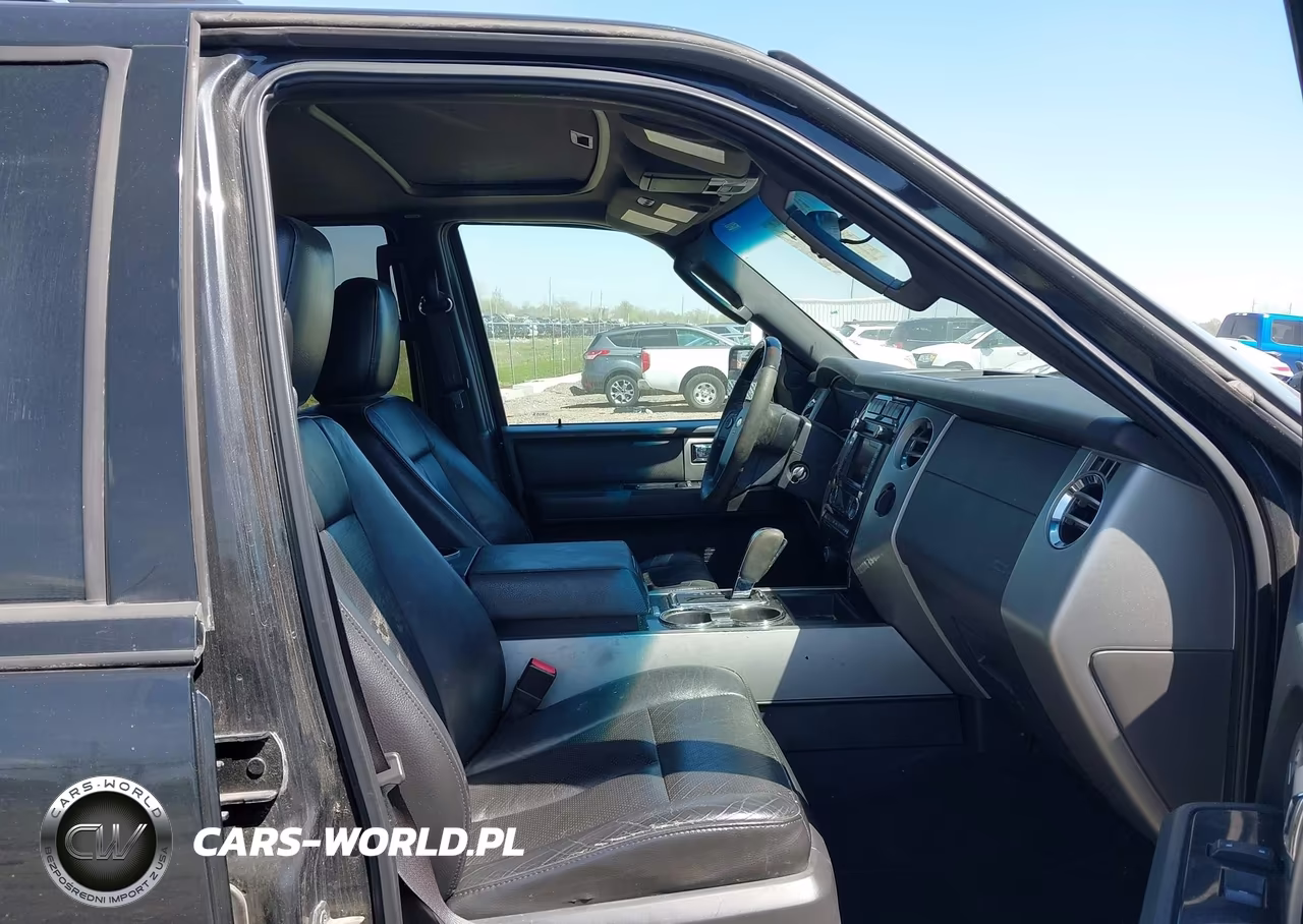 2012 Ford Expedition Limited VIN:1FMJU2A55CEF23029 - 5
