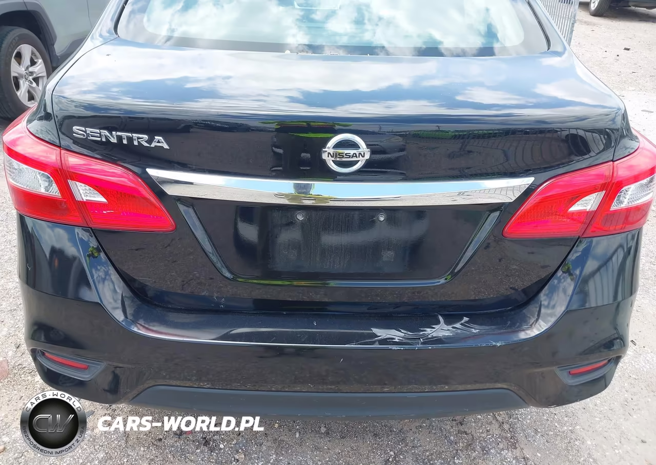 2016 Nissan Sentra S VIN:3N1AB7APXGL683828 - 14