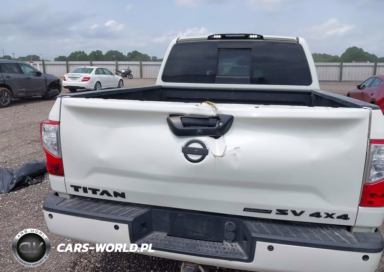 2018 Nissan Titan Sv VIN:1N6AA1E55JN521339 - 17