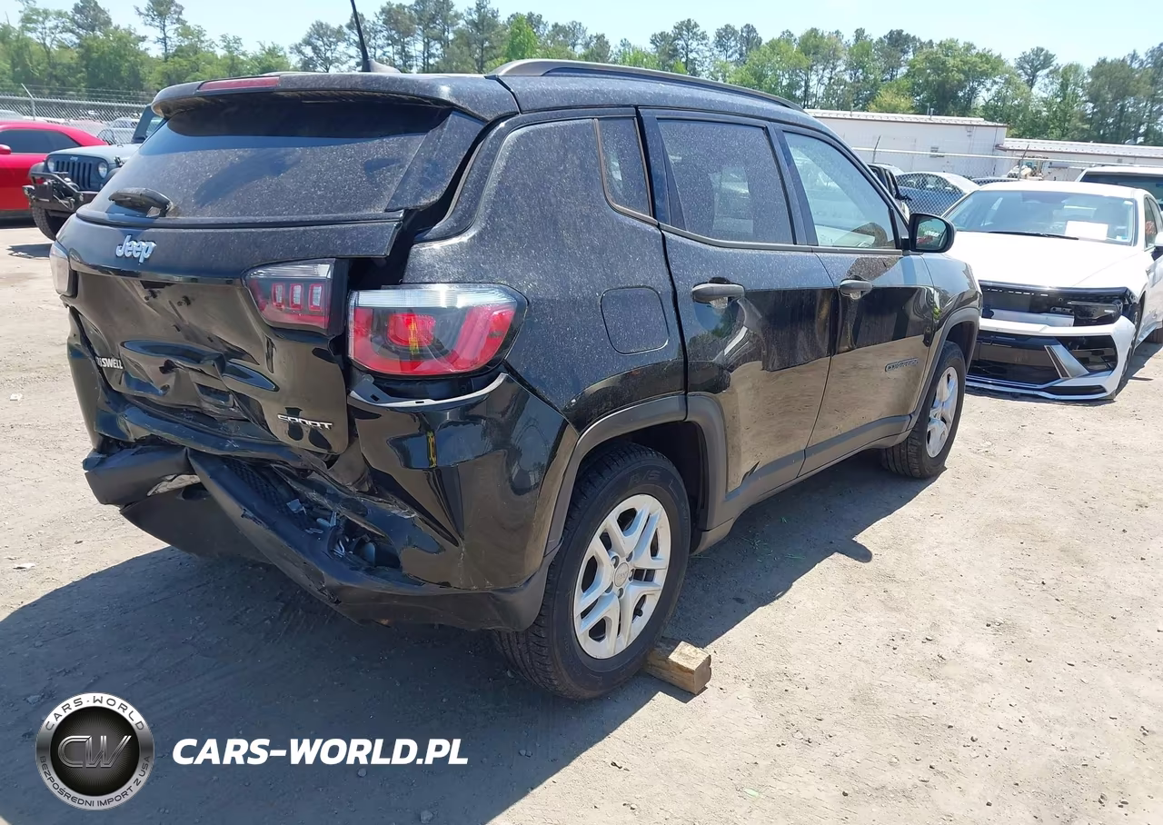 2018 Jeep Compass Sport Fwd VIN:3C4NJCAB6JT211132 - 4