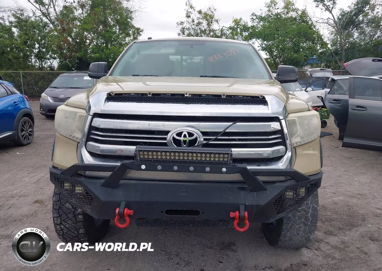 2017 Toyota Tundra Sr5 5.7L V8 VIN:5TFUW5F11HX585848 - 12