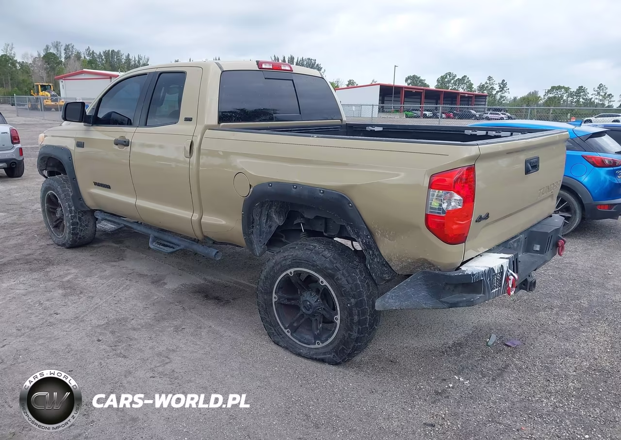 2017 Toyota Tundra Sr5 5.7L V8 VIN:5TFUW5F11HX585848 - 3