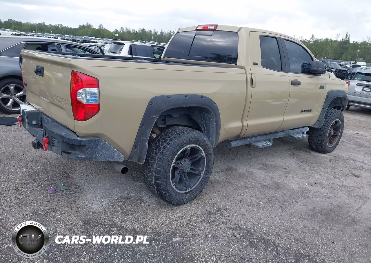 2017 Toyota Tundra Sr5 5.7L V8 VIN:5TFUW5F11HX585848 - 4