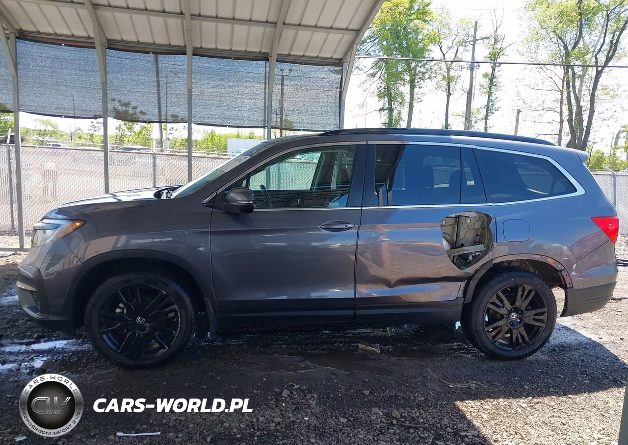 2021 Honda Pilot Awd Special Edition VIN:5FNYF6H21MB100979 - 15