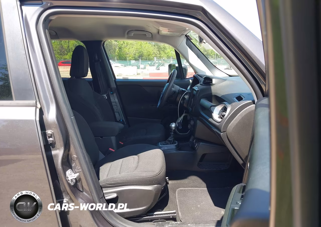 2018 Jeep Renegade Latitude Fwd VIN:ZACCJABHXJPH14040 - 5