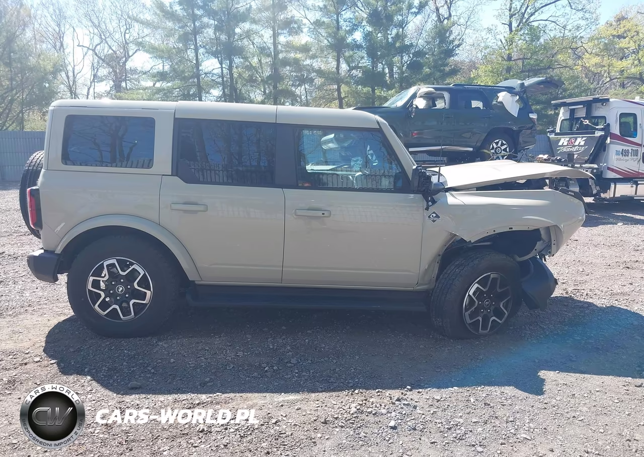 2025 Ford Bronco Outer Banks VIN:1FMDE8BH0SLB47436 - 13