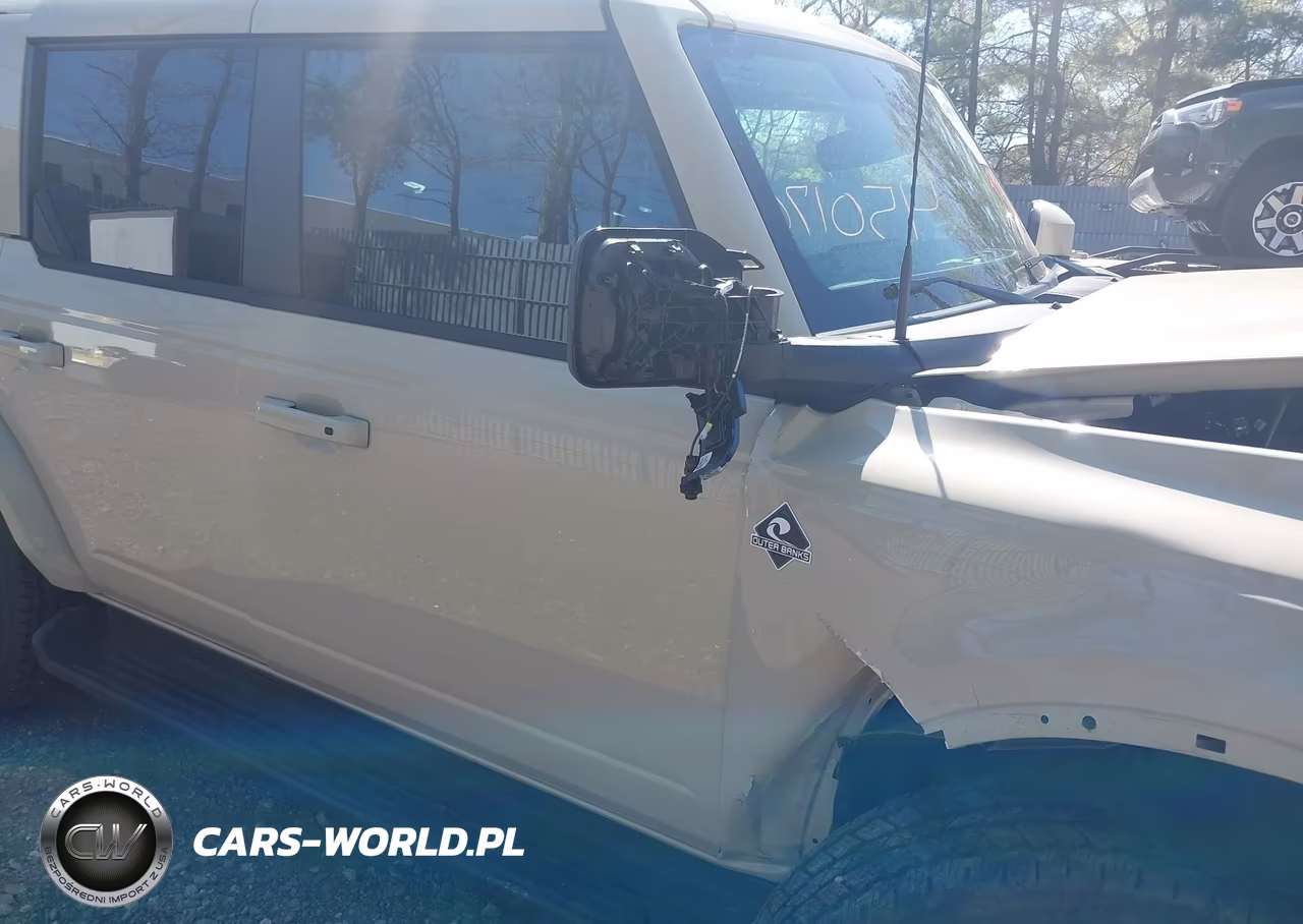 2025 Ford Bronco Outer Banks VIN:1FMDE8BH0SLB47436 - 17