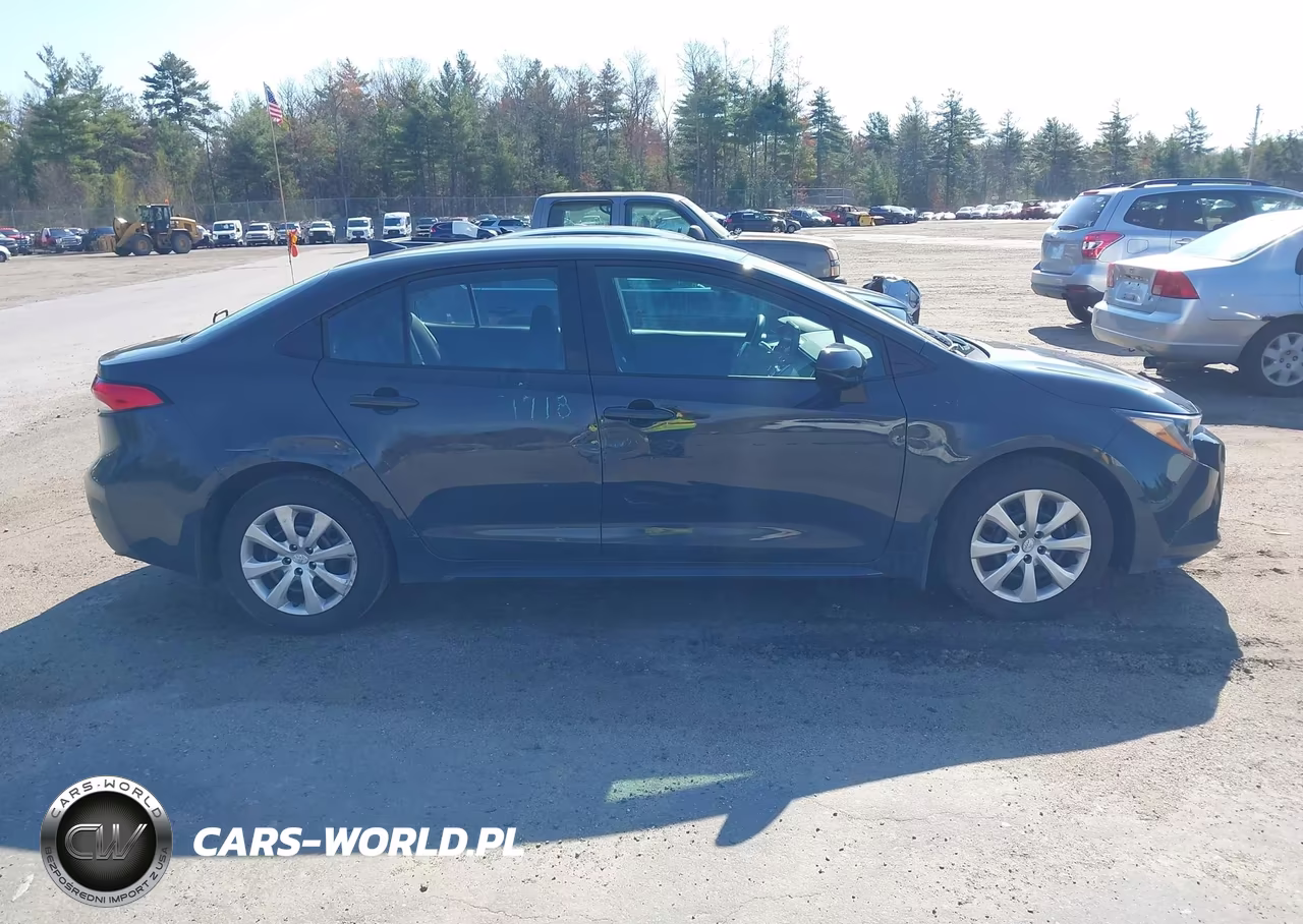 2026 Toyota Corolla Le VIN:5YFB4MDE9TP388186 - 13