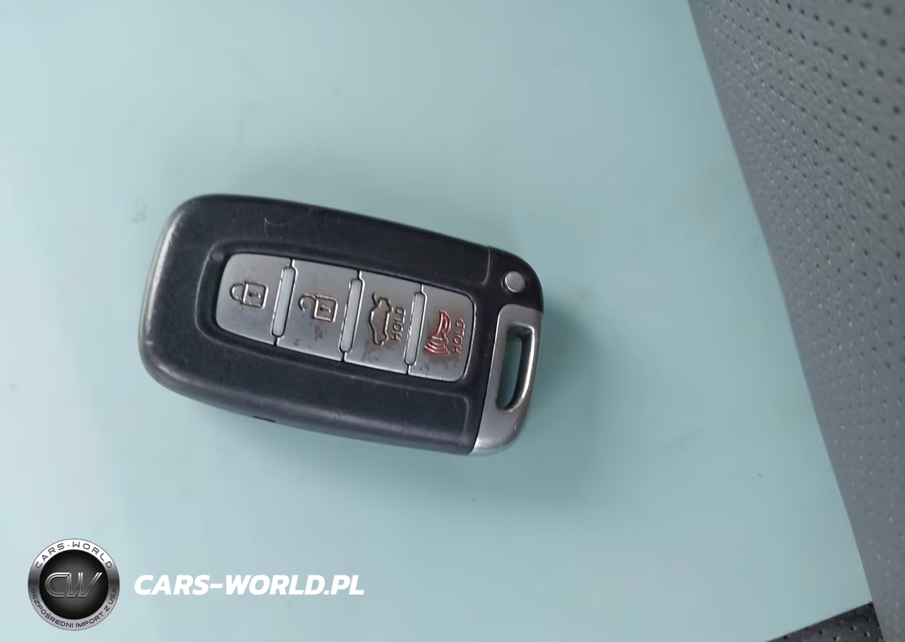 2014 Hyundai Sonata Hybrid Limited VIN:KMHEC4A4XEA107544 - 11