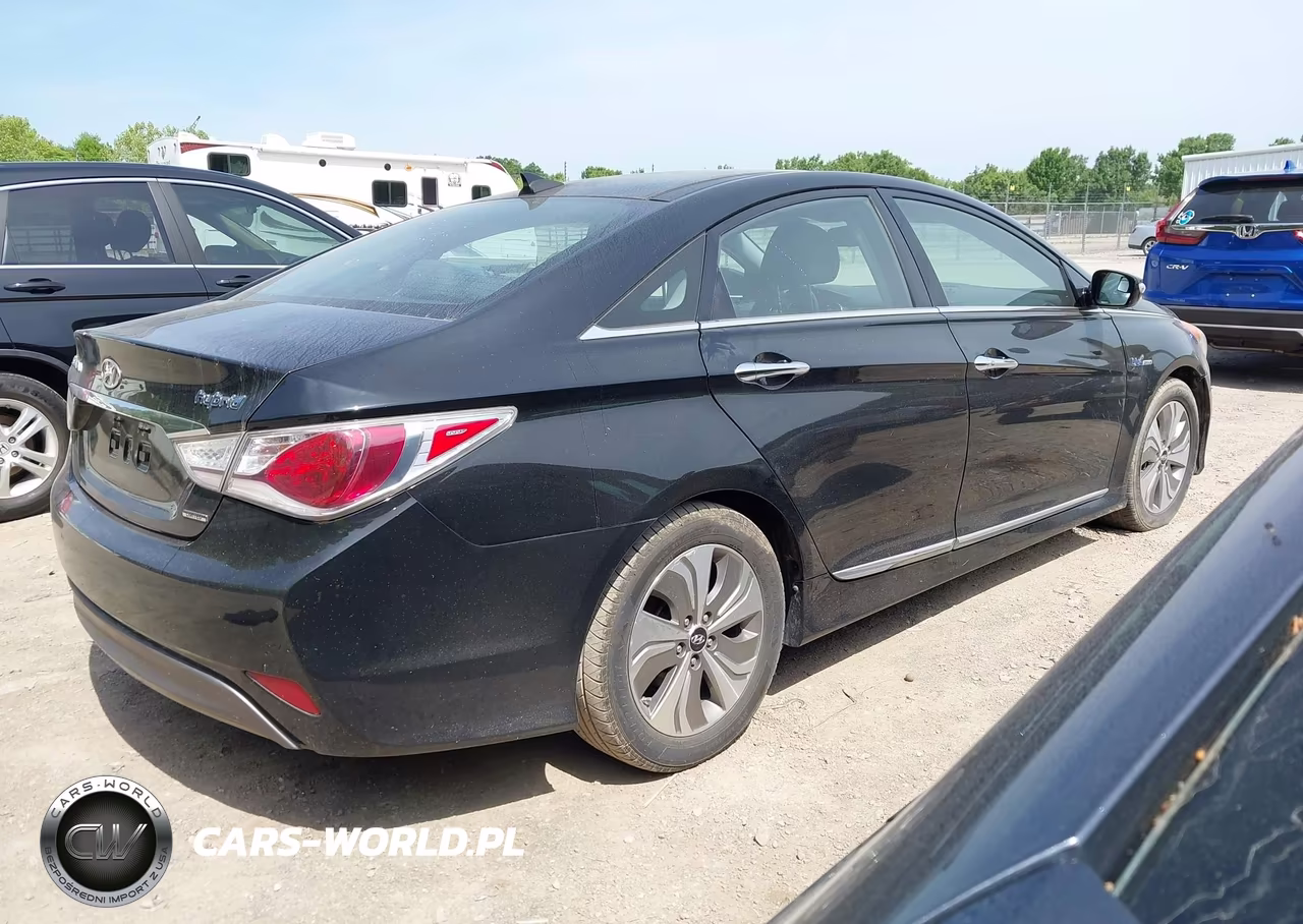 2014 Hyundai Sonata Hybrid Limited VIN:KMHEC4A4XEA107544 - 4