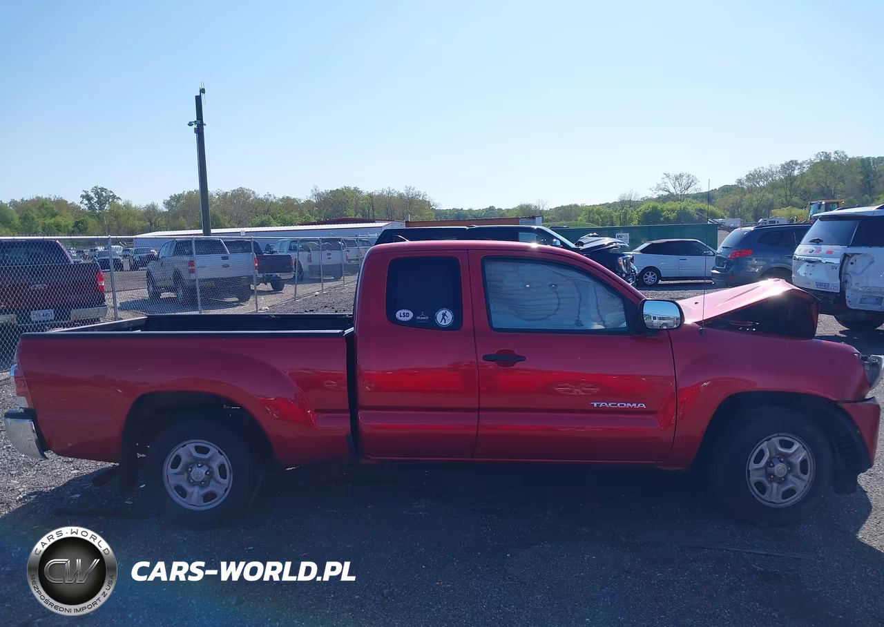2015 Toyota Tacoma VIN:5TFTX4CN8FX053875 - 13