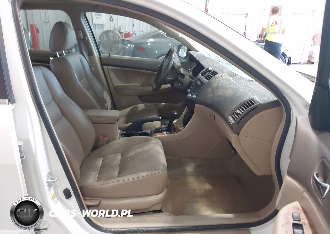 2003 Honda Accord 2.4 Ex VIN:JHMCM56623C051060 - 5