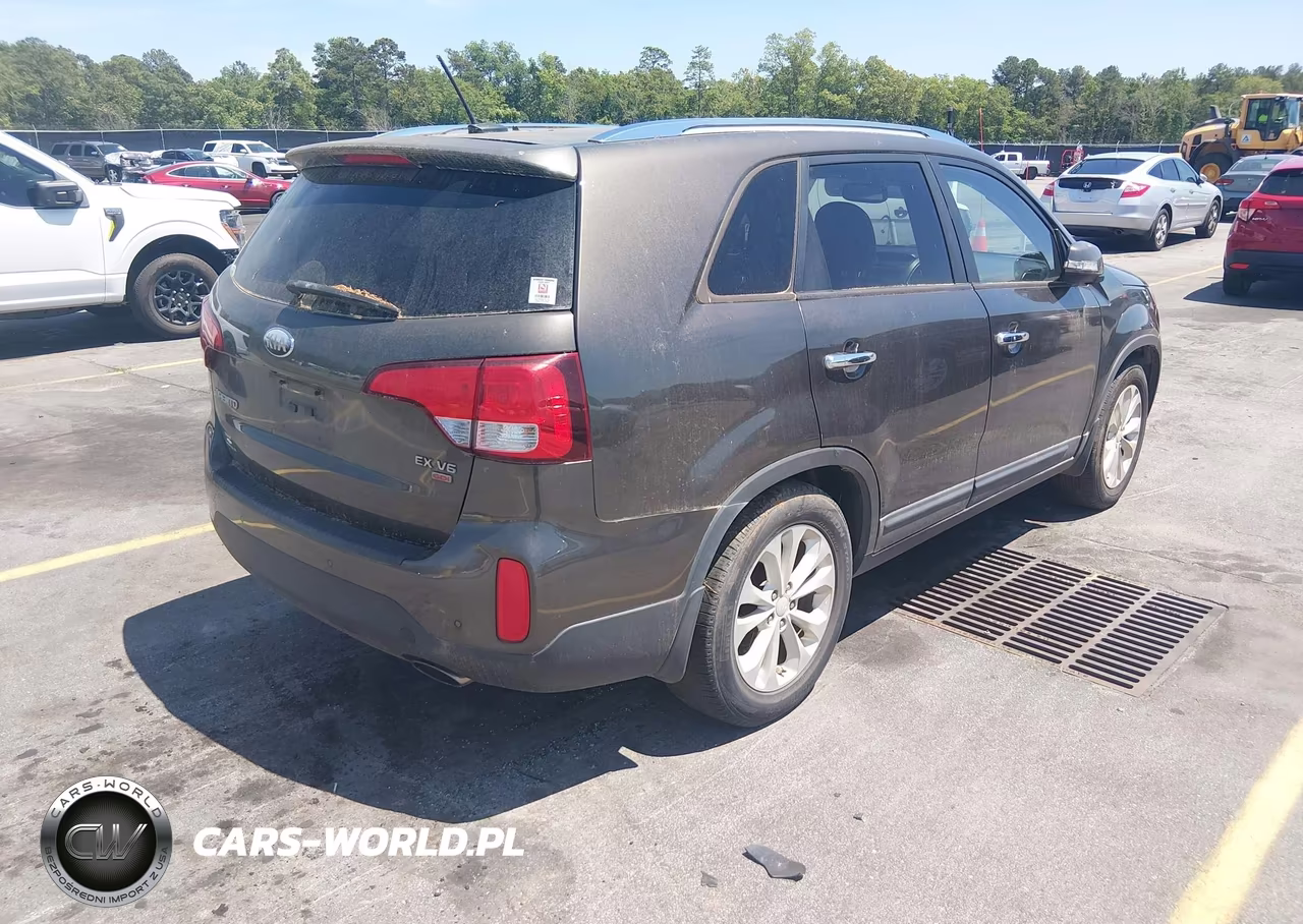 2014 Kia Sorento Ex V6 VIN:5XYKU4A7XEG462759 - 4