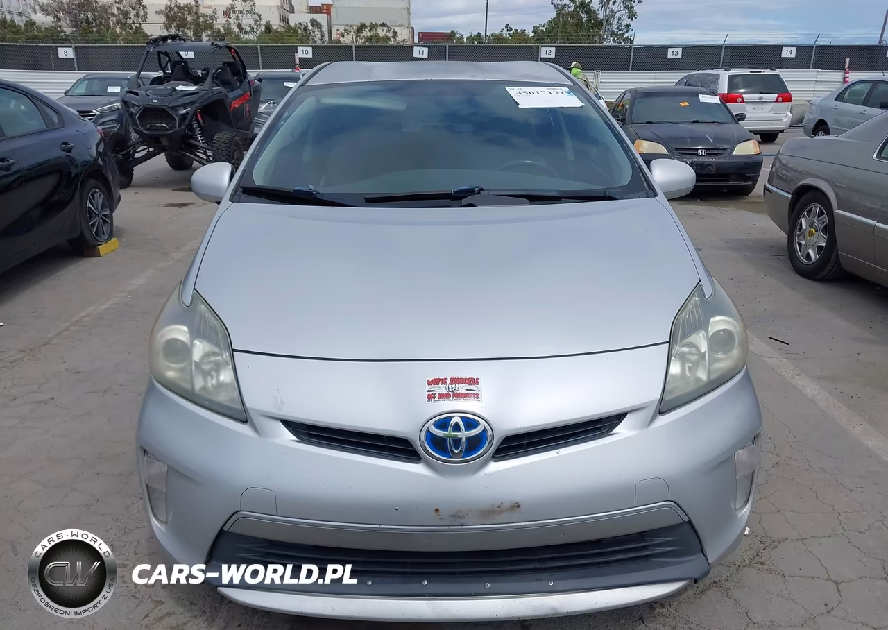 2012 Toyota Prius Plug-In VIN:JTDKN3DP2C3002404 - 11