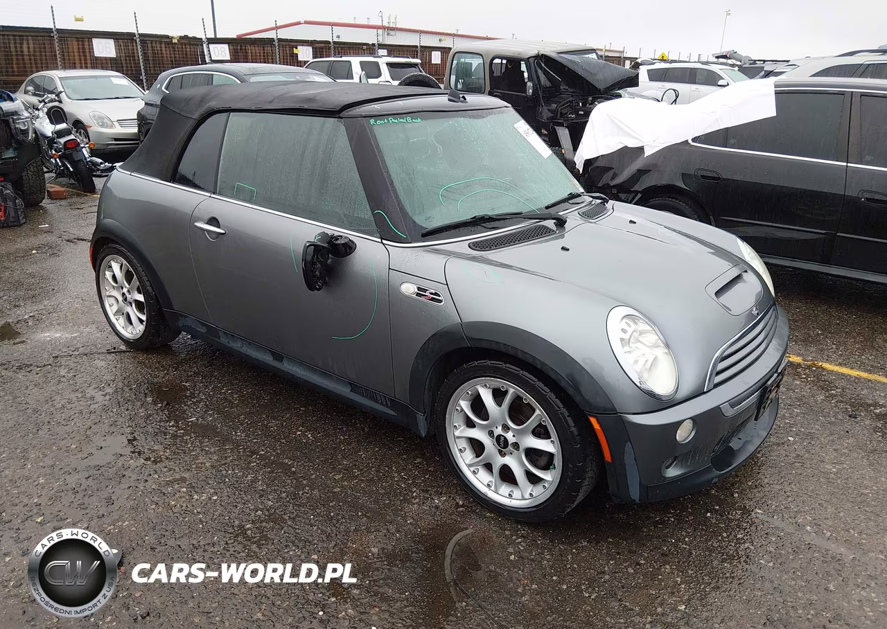 2005 Mini Cooper S VIN:WMWRH33575TF84623 - 1