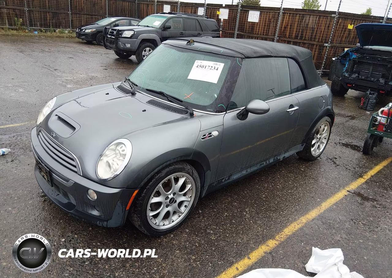 2005 Mini Cooper S VIN:WMWRH33575TF84623 - 2