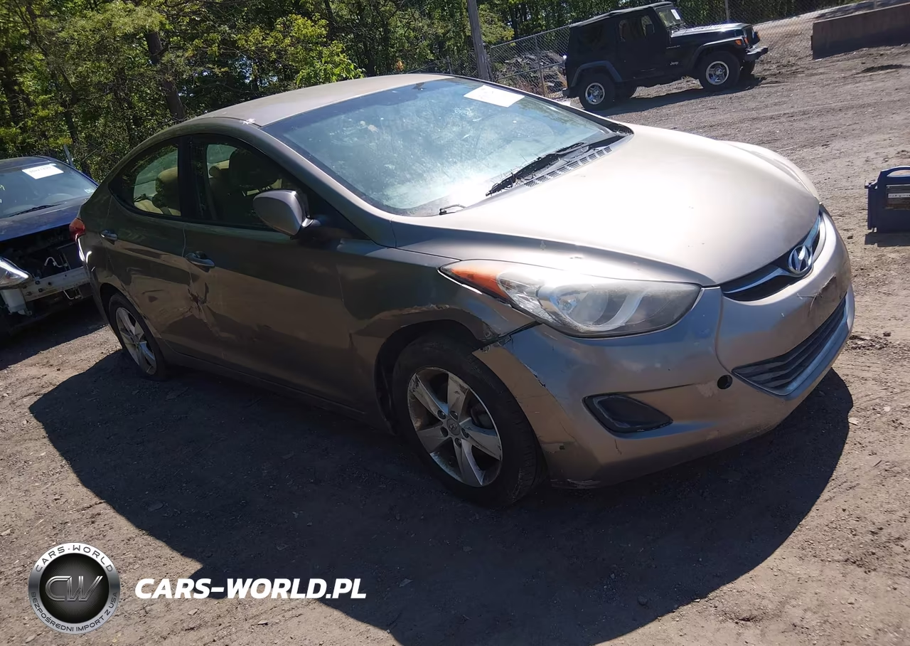 2013 Hyundai Elantra Gls