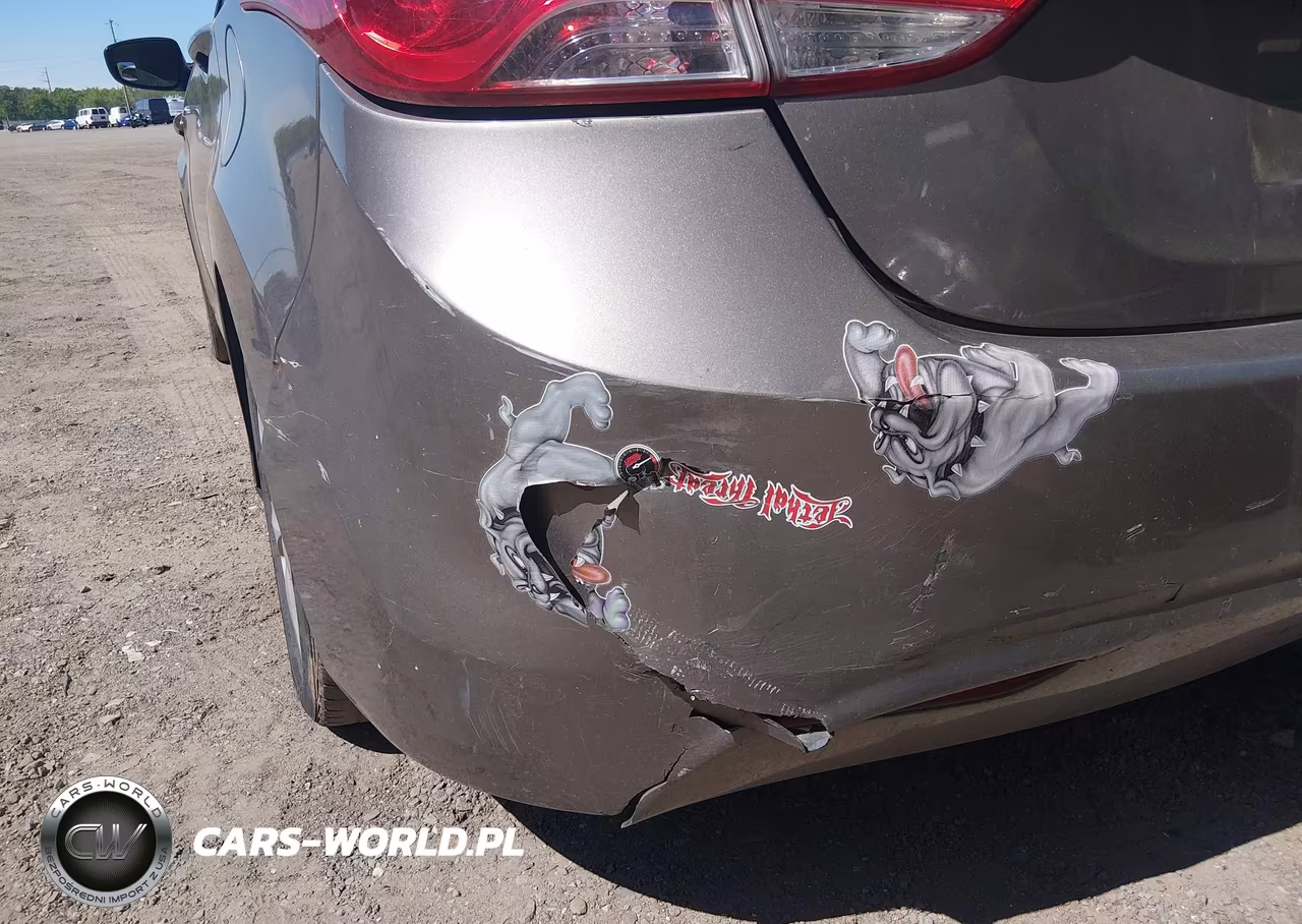 2013 Hyundai Elantra Gls VIN:5NPDH4AE7DH447509 - 12