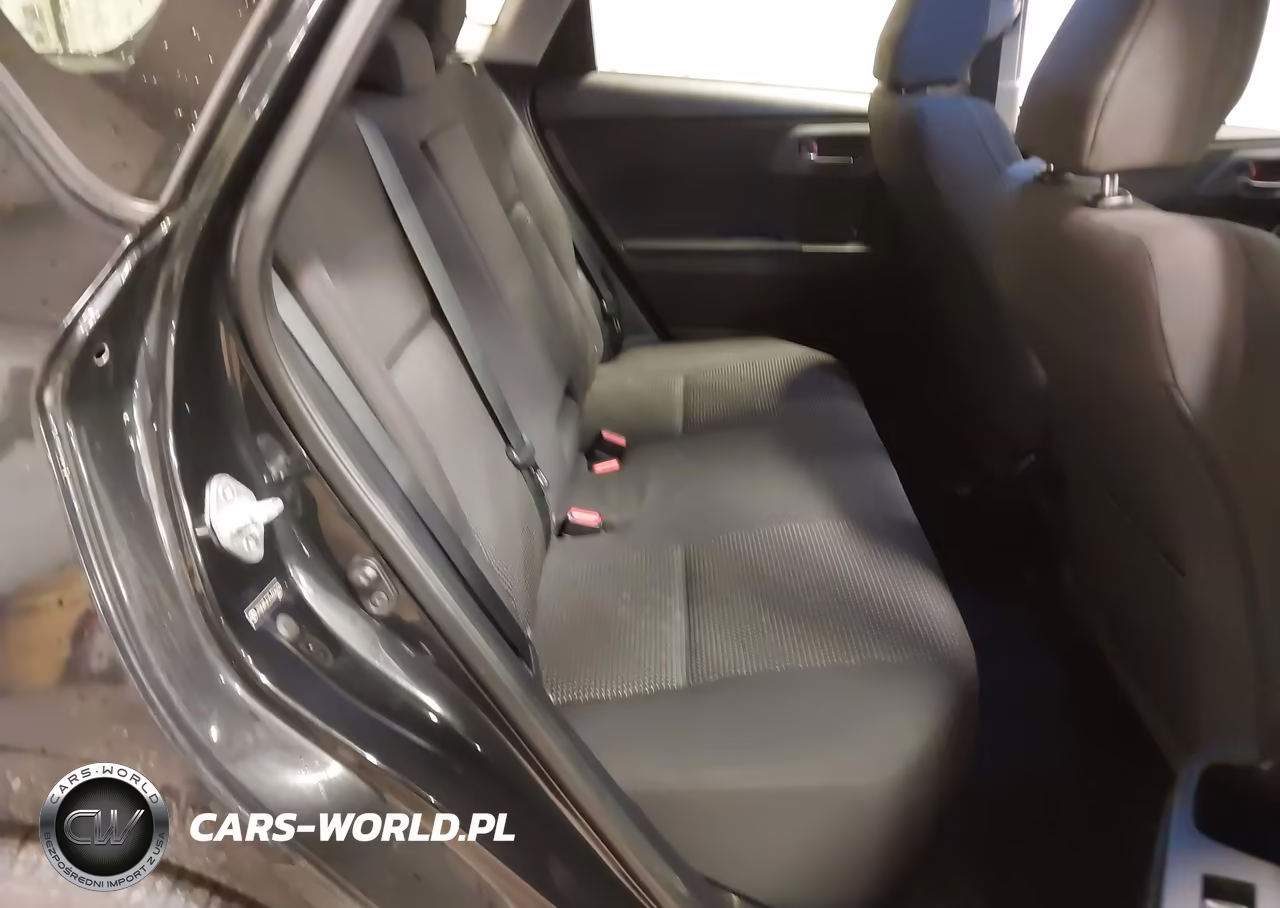 2016 Scion Im VIN:JTNKARJE2GJ506210 - 8