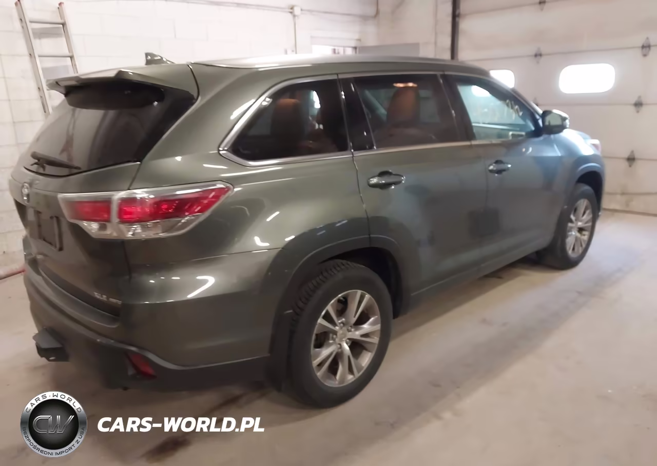 2015 Toyota Highlander Xle V6 VIN:5TDJKRFH2FS171242 - 4