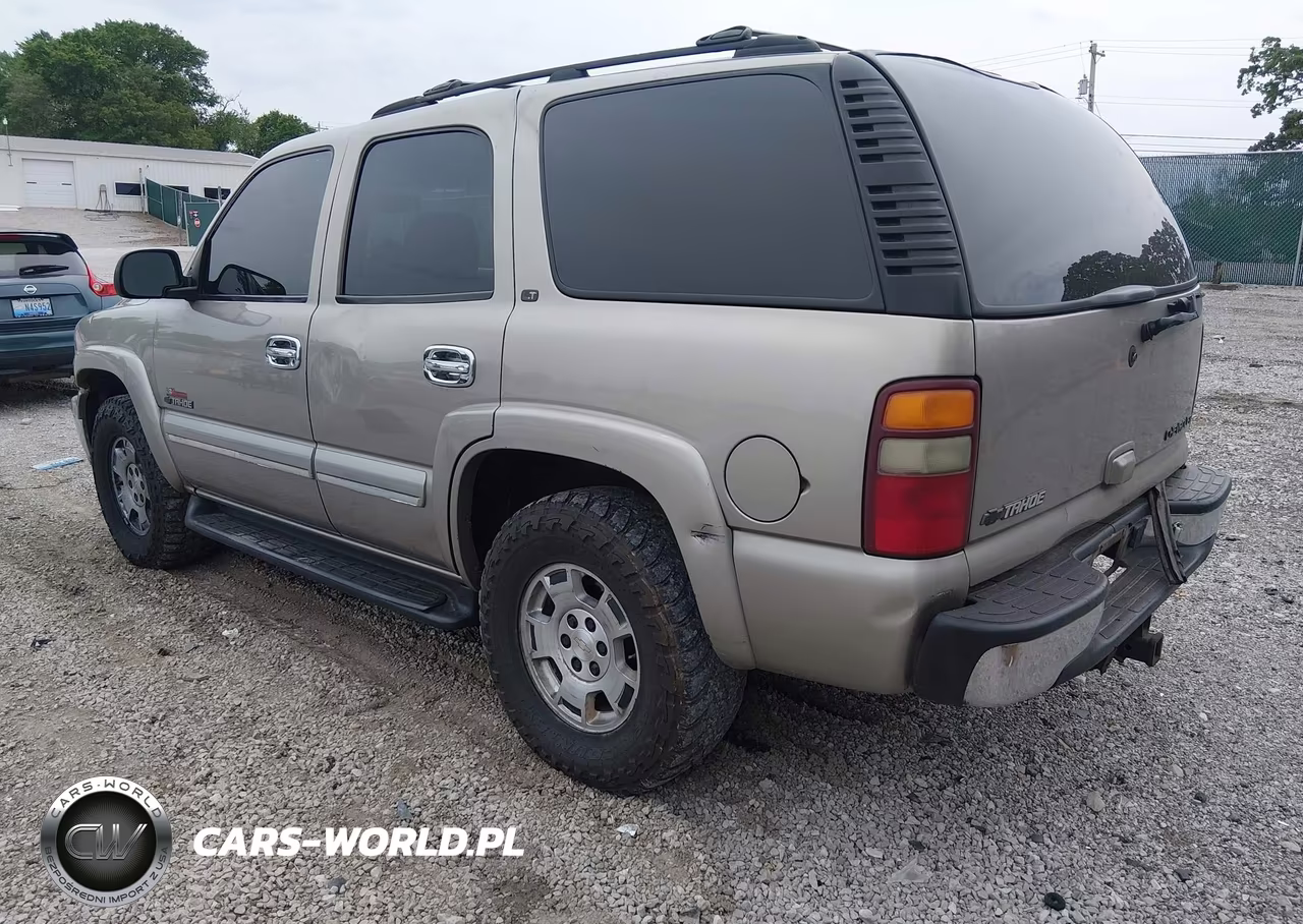 2002 Chevrolet Tahoe Lt VIN:1GNEC13Z02R303492 - 3