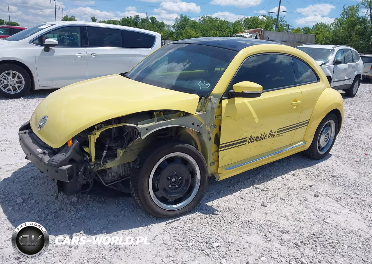 2013 VOLKSWAGEN BEETLE 2.5L VIN:3VWJX7AT9DM647028 - 2