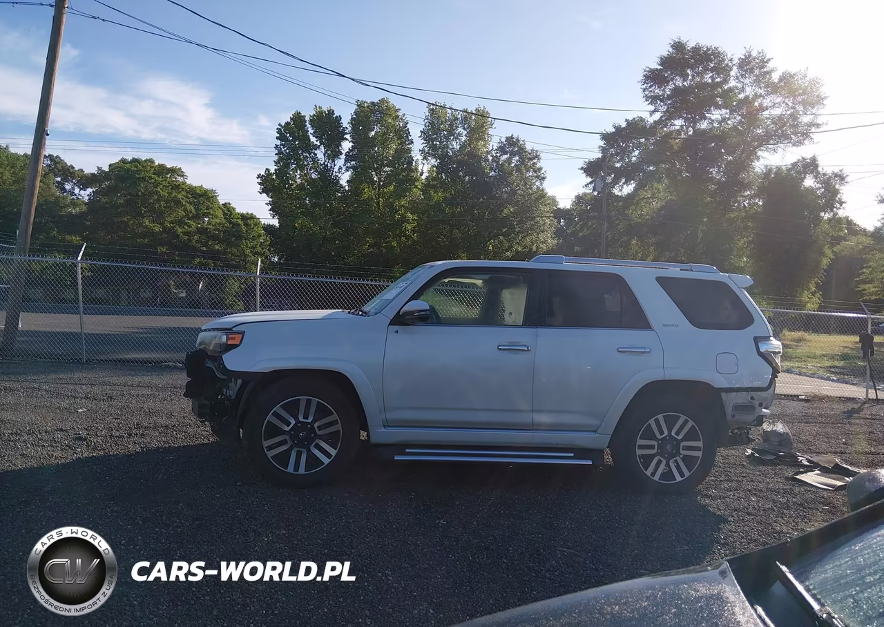 2018 Toyota 4Runner Limited VIN:JTEZU5JR4J5165068 - 14