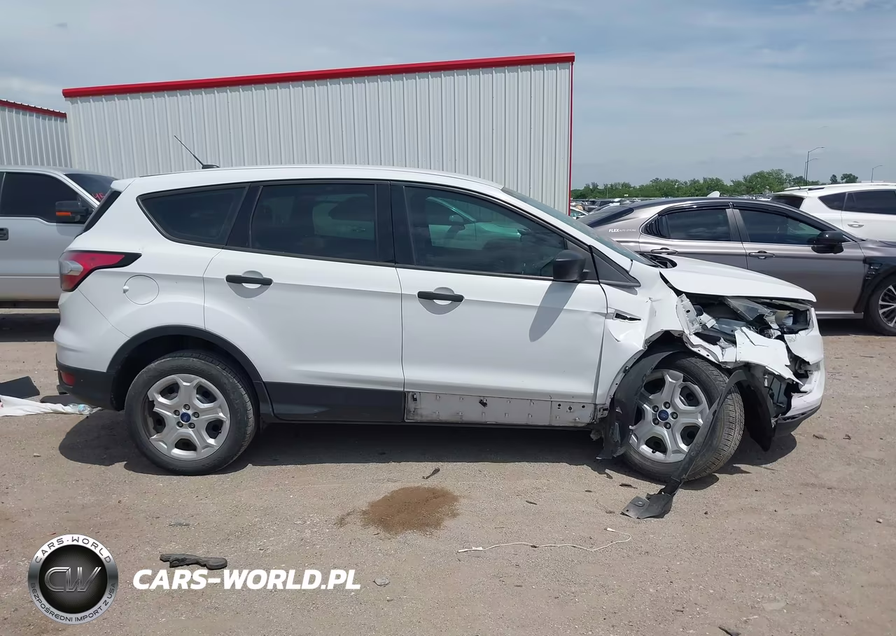 2018 Ford Escape S VIN:1FMCU0F72JUD58387 - 13