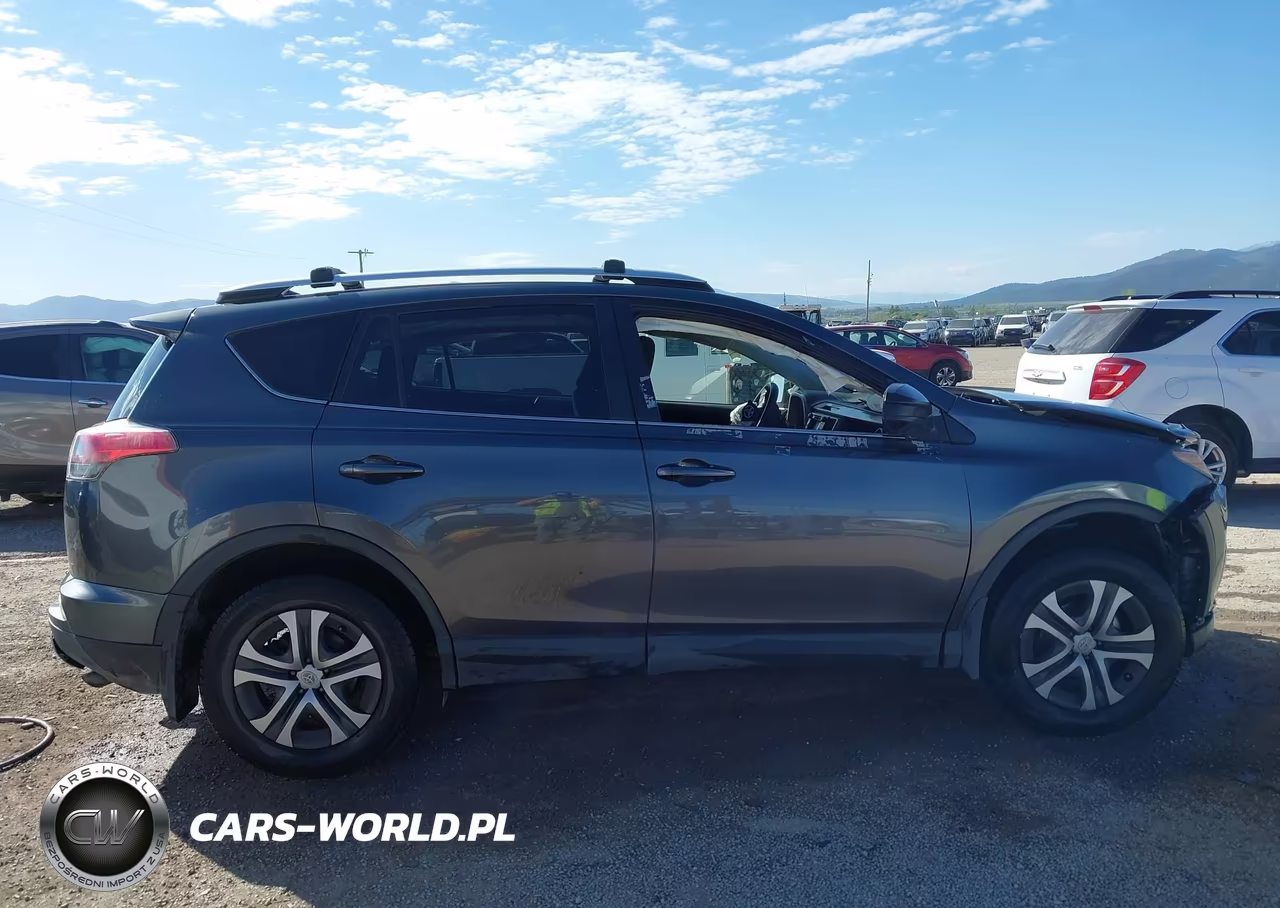 2016 Toyota Rav4 Le VIN:JTMBFREV9GD185670 - 14