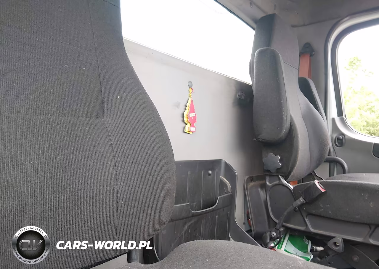 2019 Freightliner M2 112 VIN:1FUBC4FE0KHKS1329 - 6