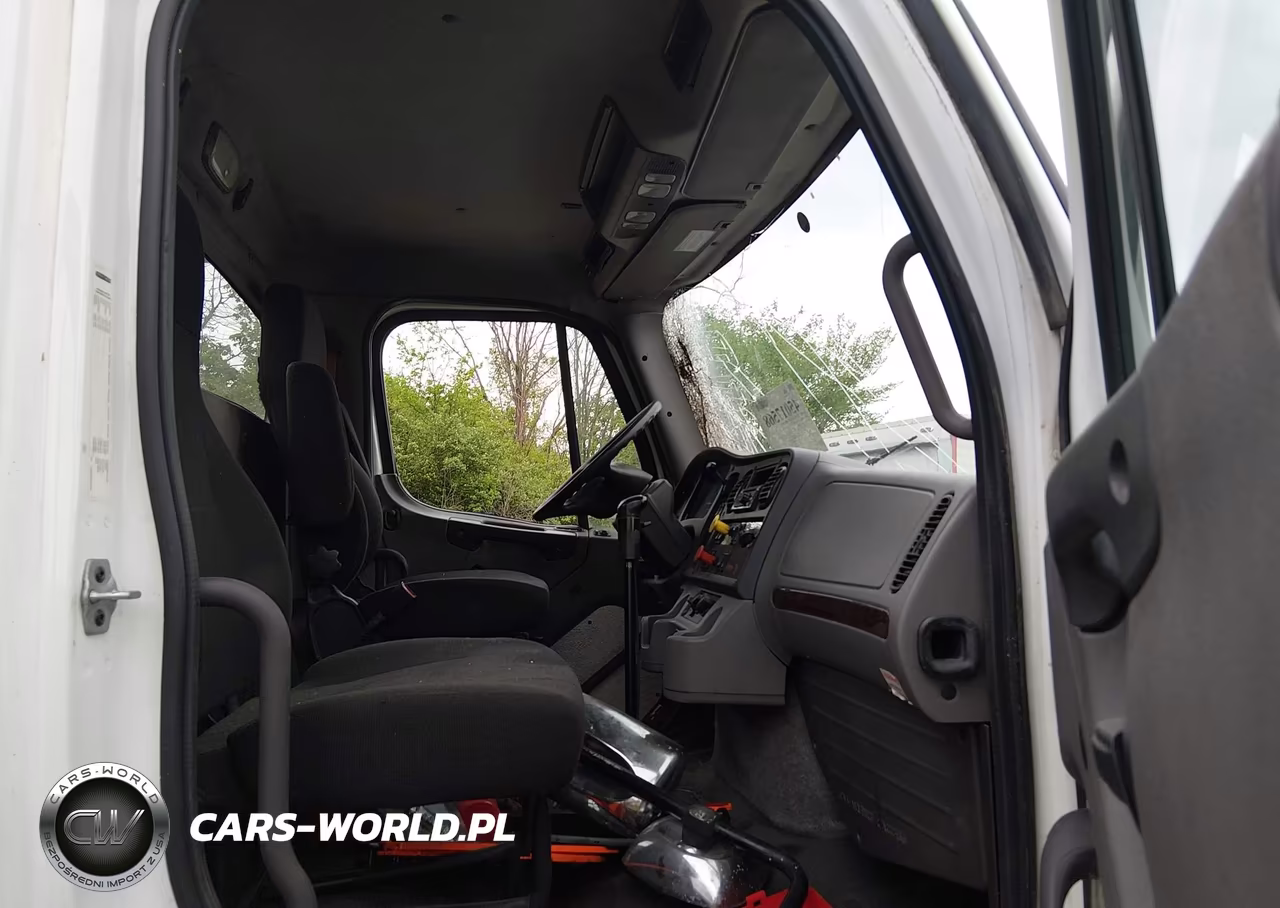 2019 Freightliner M2 112 VIN:1FUBC4FE0KHKS1329 - 7