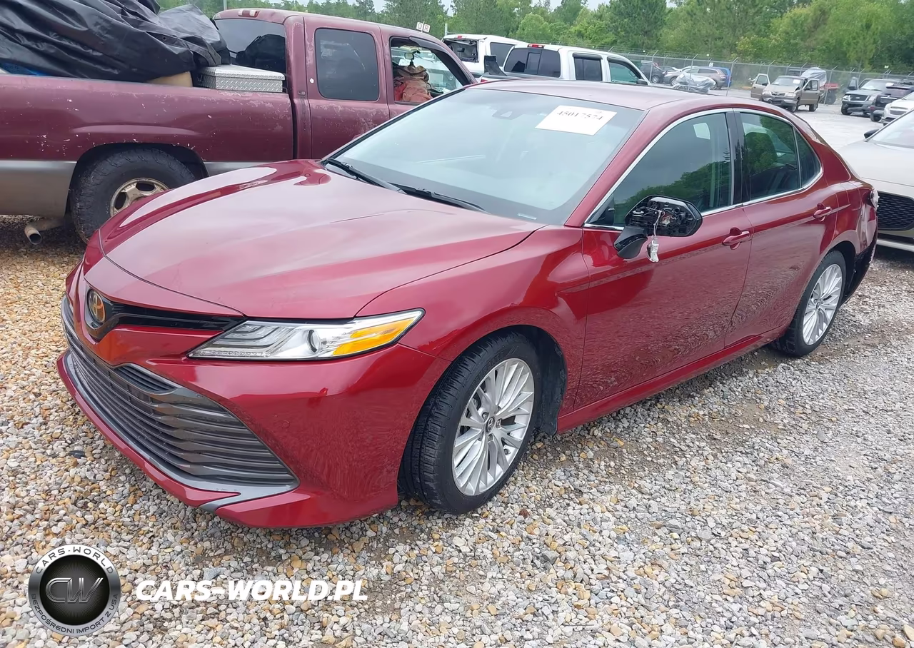 2018 Toyota Camry Xle VIN:4T1B11HK1JU665948 - 2