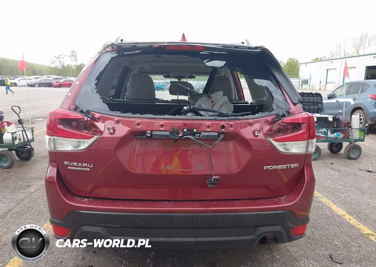 2023 Subaru Forester Premium VIN:JF2SKAEC1PH461233 - 16