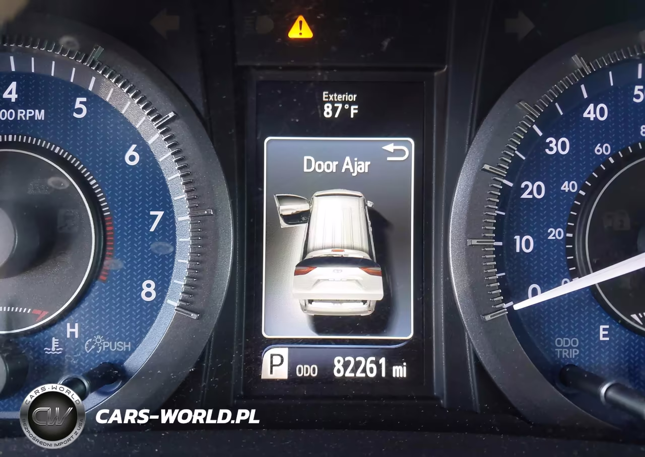 2017 Toyota Sienna Limited 7 Passenger VIN:5TDDZ3DC2HS149970 - 16