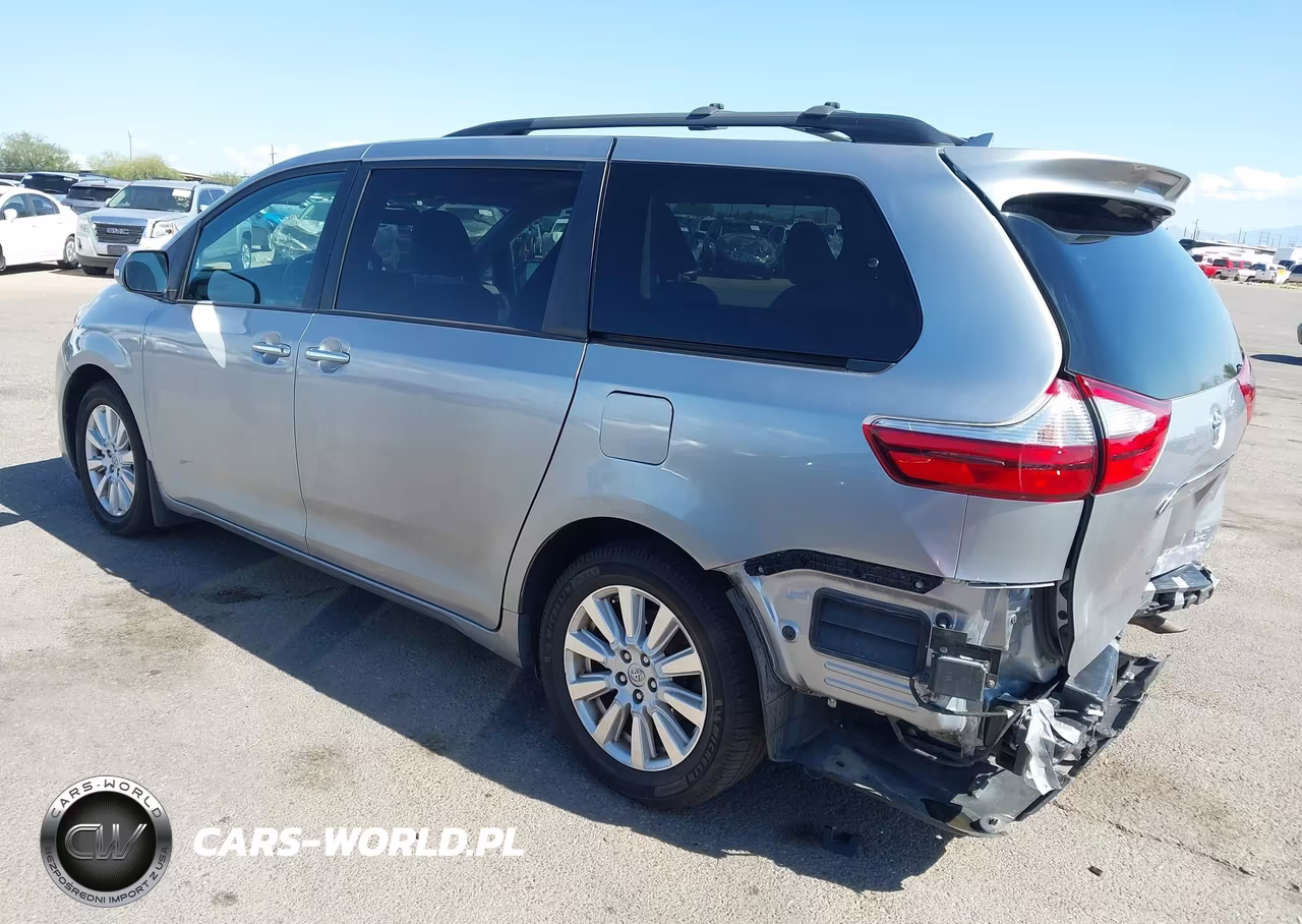 2017 Toyota Sienna Limited 7 Passenger VIN:5TDDZ3DC2HS149970 - 3