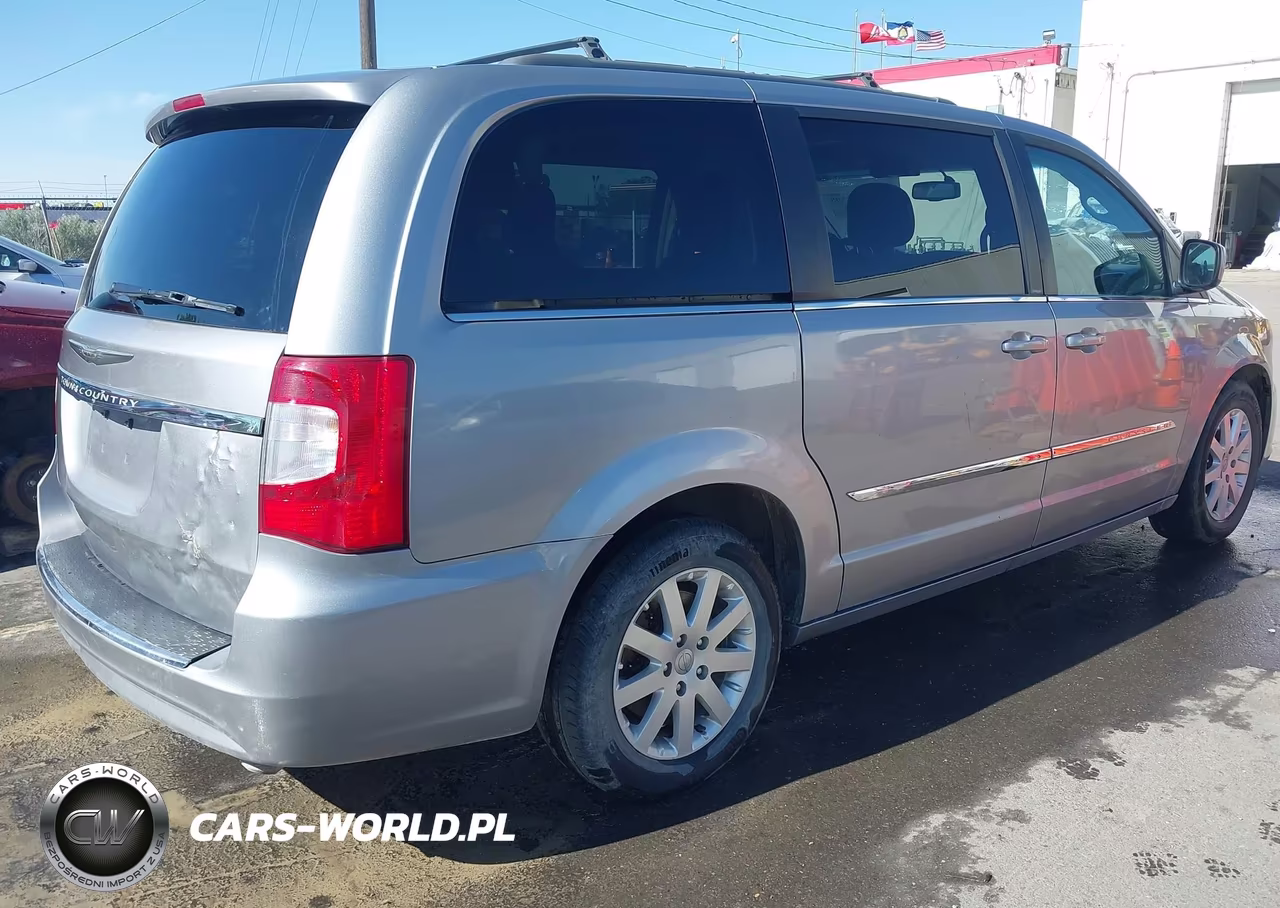 2013 Chrysler Town & Country Touring VIN:2C4RC1BG5DR684019 - 4