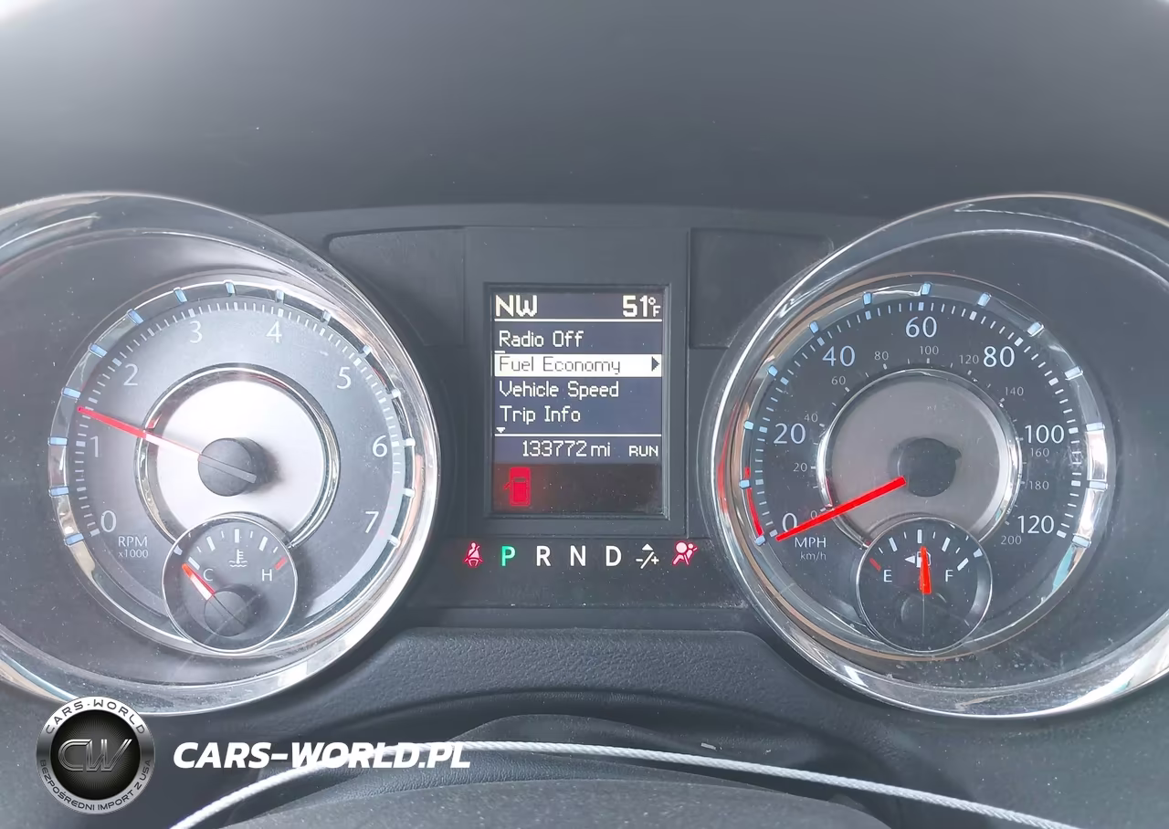 2013 Chrysler Town & Country Touring VIN:2C4RC1BG5DR684019 - 7