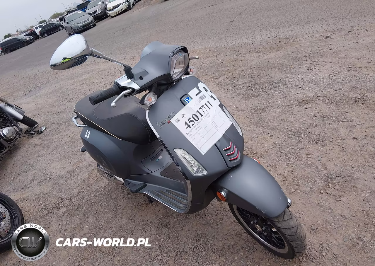 2016 Vespa Sprint 150 3V VIN:ZAPM818G4G5401614 - 16