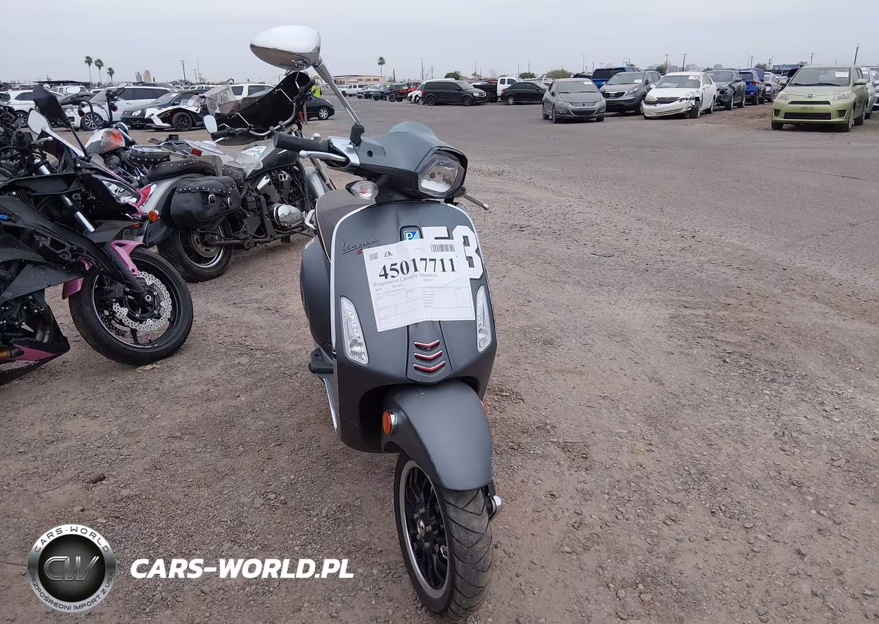 2016 Vespa Sprint 150 3V VIN:ZAPM818G4G5401614 - 5