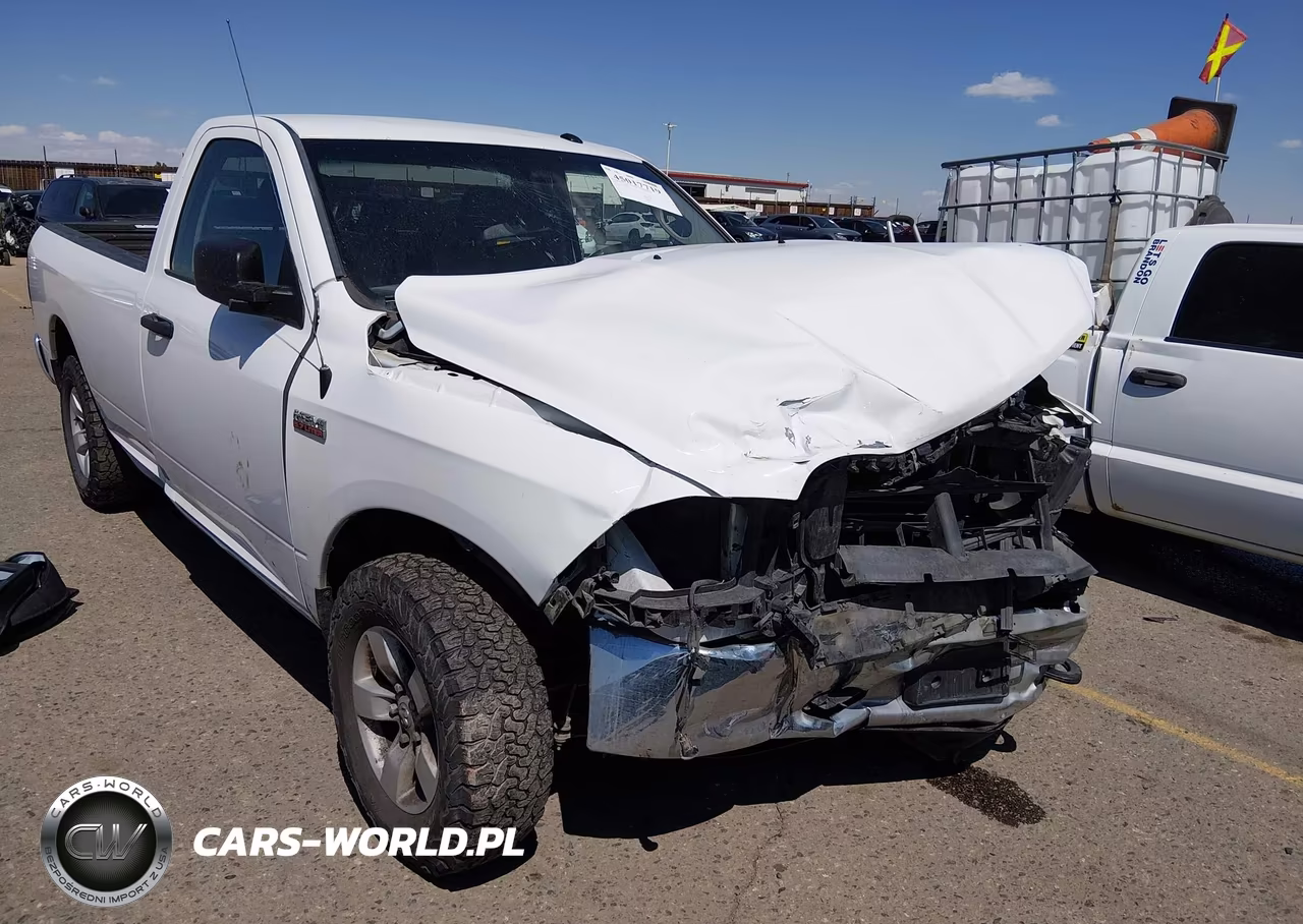 2018 Ram 1500 Tradesman 4X4 8' Box – zdjęcie 1 z 16