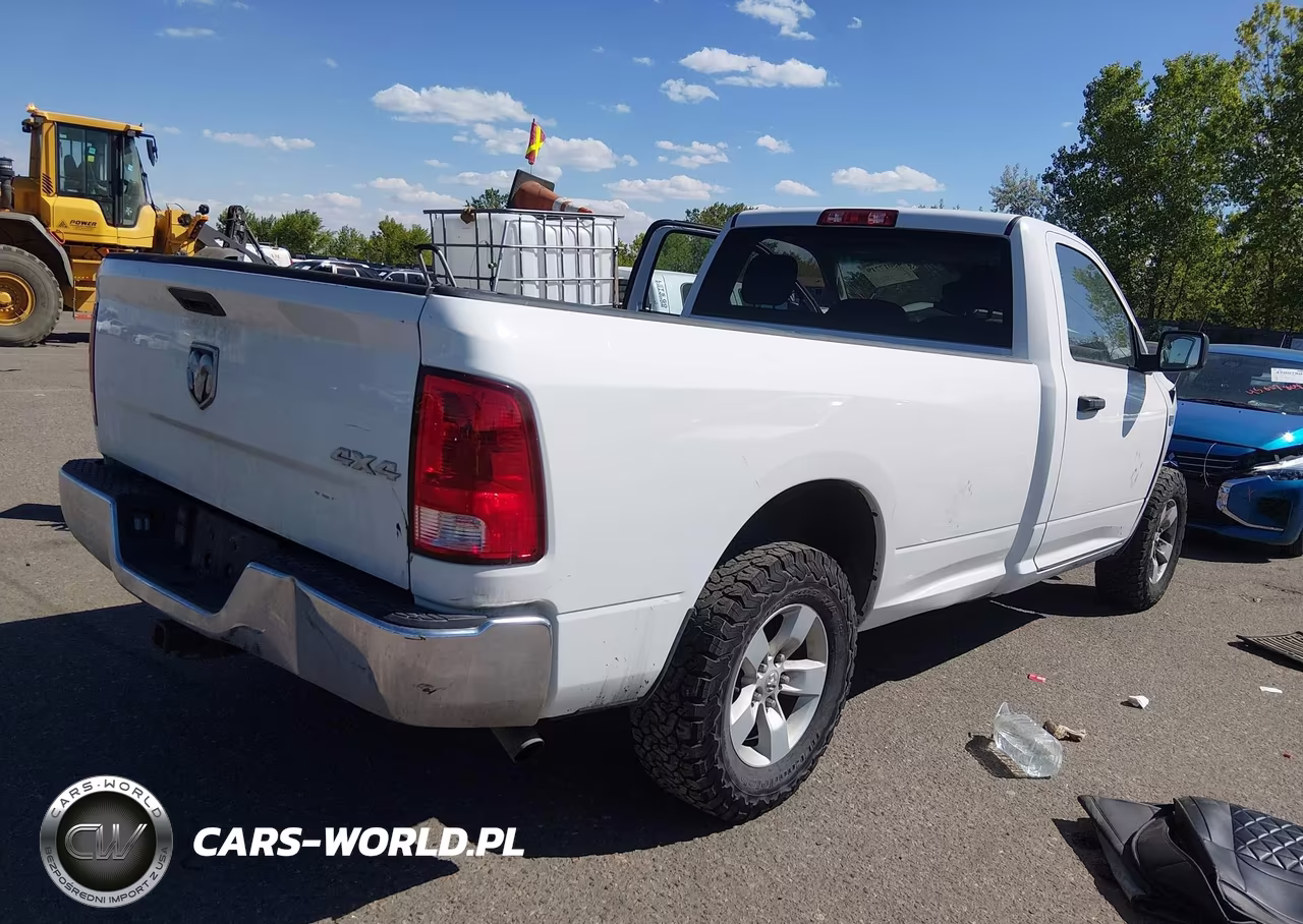 2018 Ram 1500 Tradesman 4X4 8' Box VIN:3C6JR7DT5JG140119 - 4