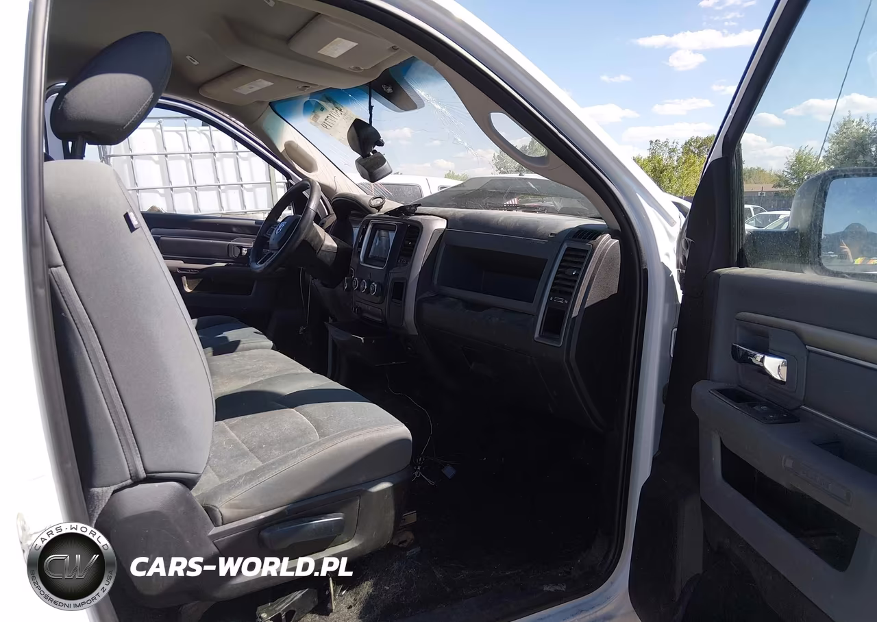2018 Ram 1500 Tradesman 4X4 8' Box VIN:3C6JR7DT5JG140119 - 5