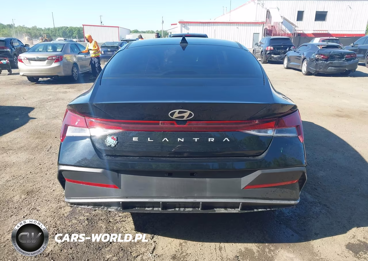 2024 Hyundai Elantra Sel VIN:KMHLM4DG5RU734697 - 16