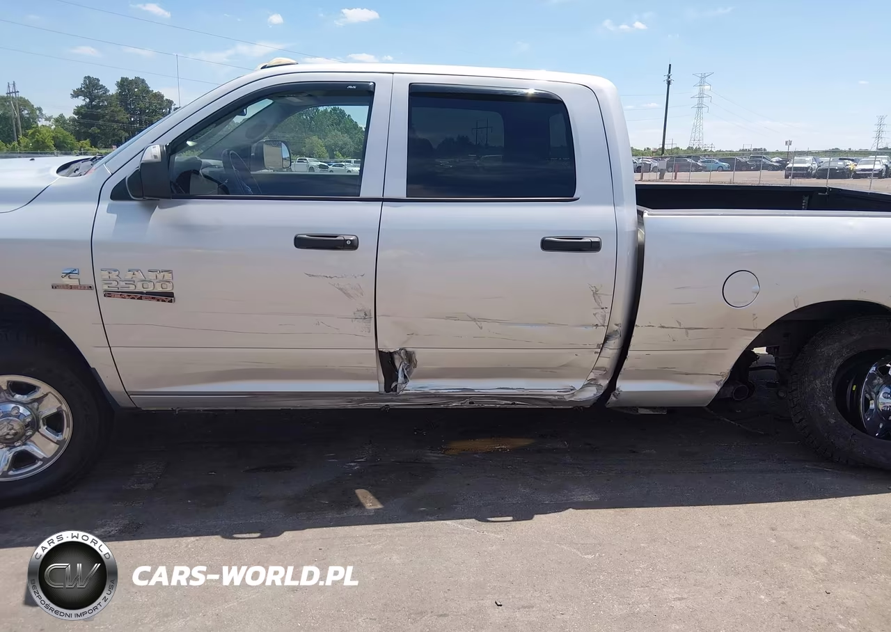 2017 Ram 2500 Tradesman 4X4 6'4 Box VIN:3C6UR5CL9HG628597 - 6