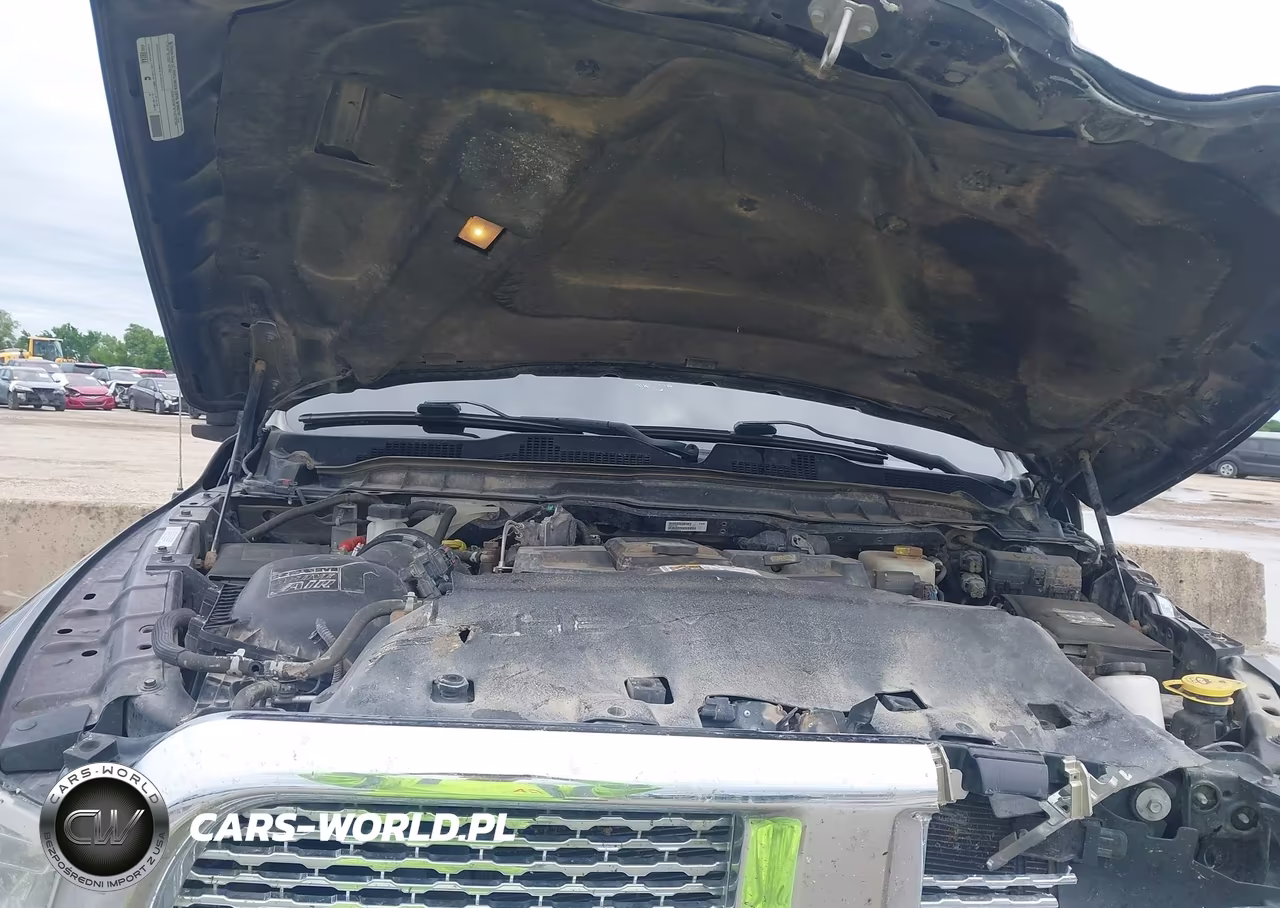 2014 Ram 2500 Laramie VIN:3C6UR5NL2EG175058 - 10