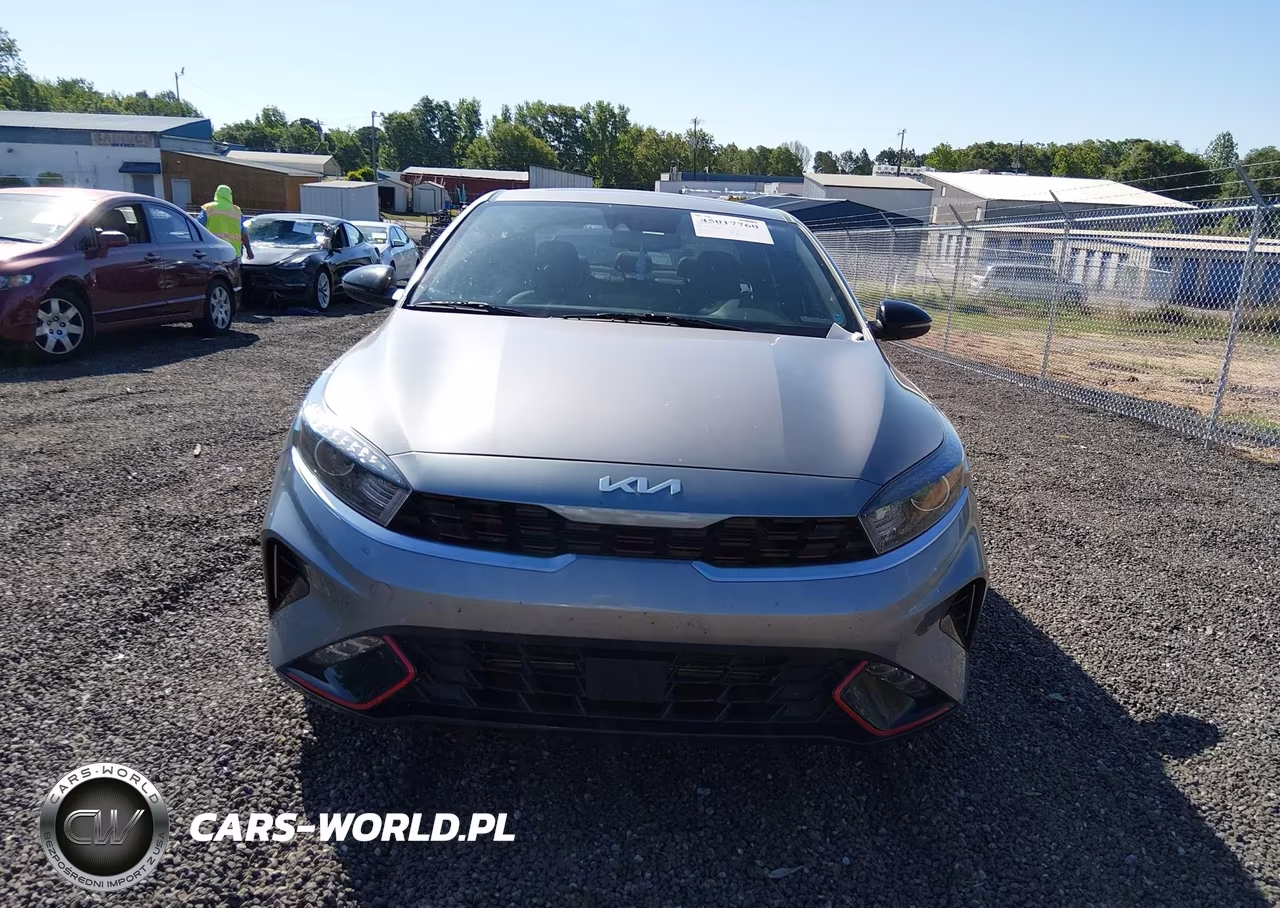 2023 Kia Forte Gt-Line VIN:3KPF54AD8PE625199 - 12