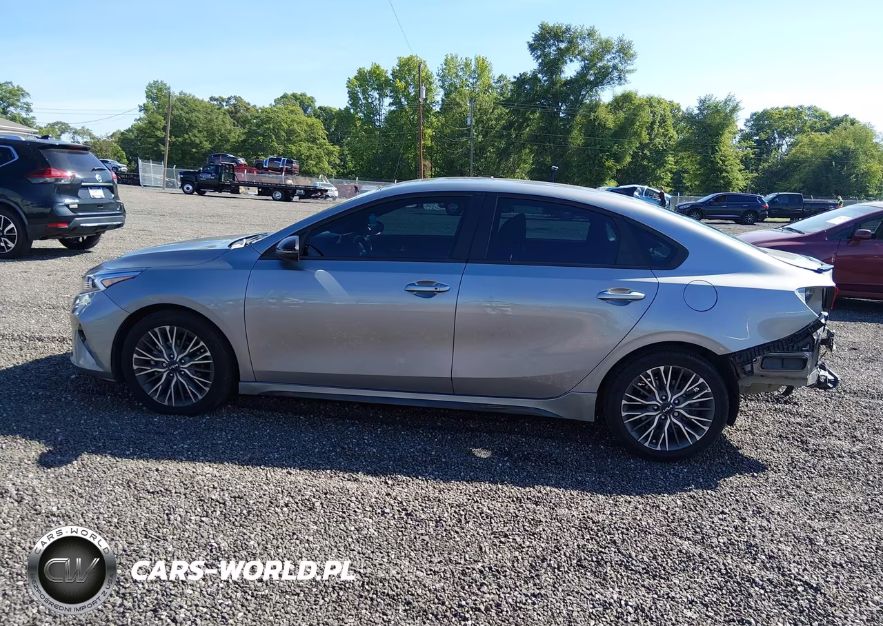 2023 Kia Forte Gt-Line VIN:3KPF54AD8PE625199 - 14